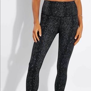 Black Viper Luna Legging VARLEY